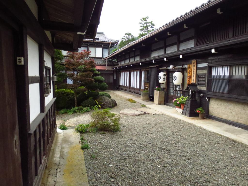 Shitanda Hotel Takayama  Buitenkant foto