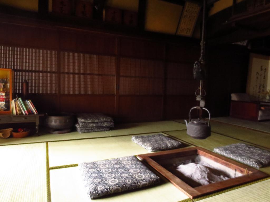 Shitanda Hotel Takayama  Buitenkant foto