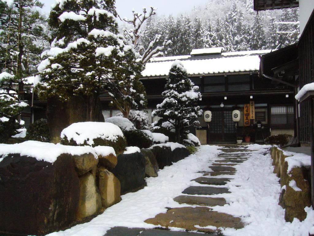 Shitanda Hotel Takayama  Buitenkant foto